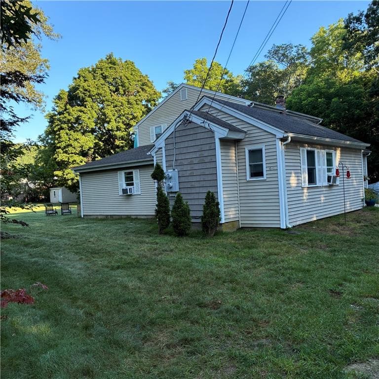 44 MAXWELL Drive photo 17