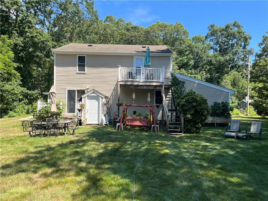 44 MAXWELL Drive photo 10