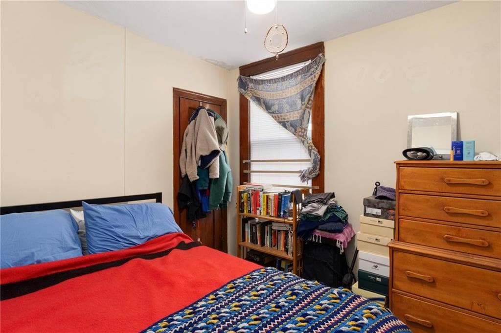 407 Benefit Street photo 12