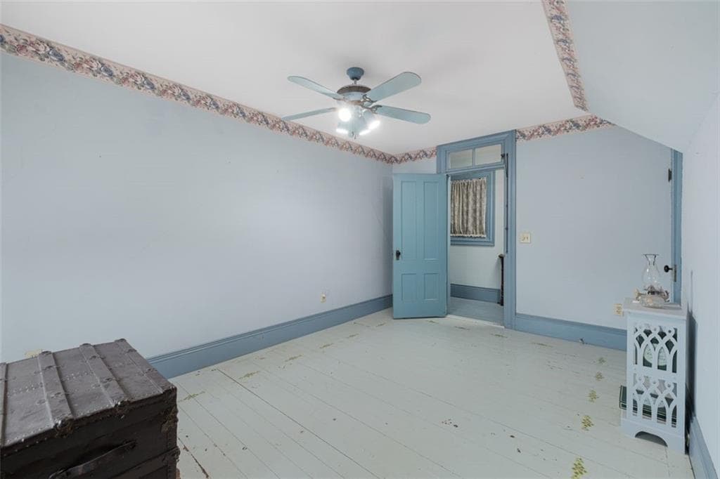 25 Blackstone Street photo 37