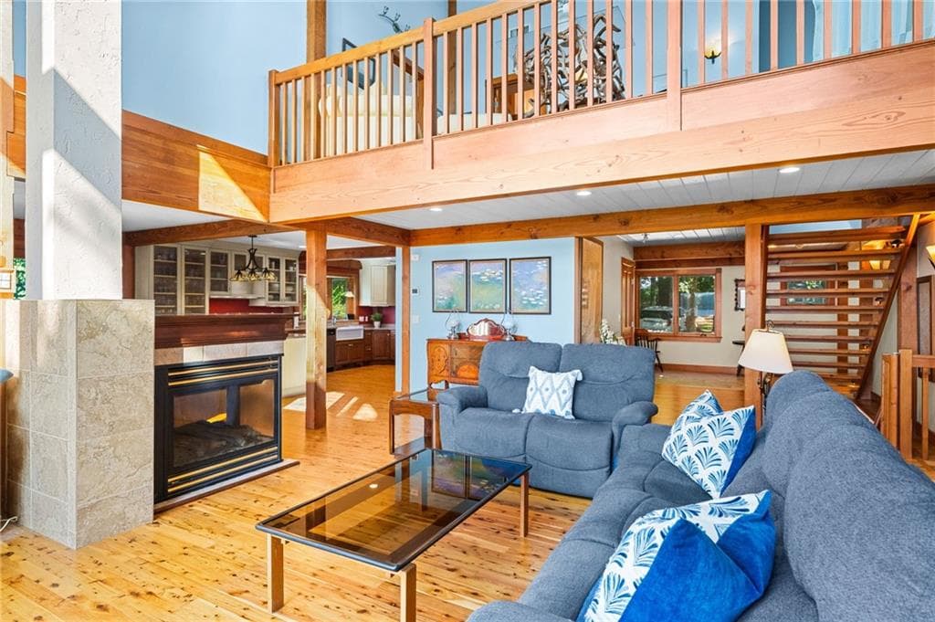 Single Family Residence at 109 High Hill Road, Tiverton, photo 21 of 48