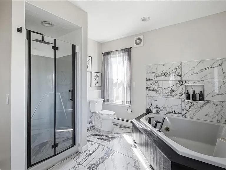 59 bourne Avenue photo 12