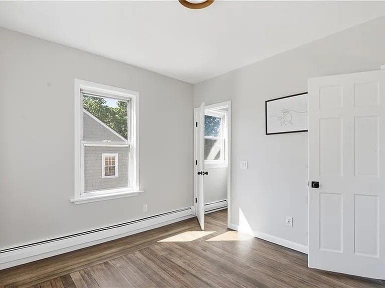 59 bourne Avenue photo 7