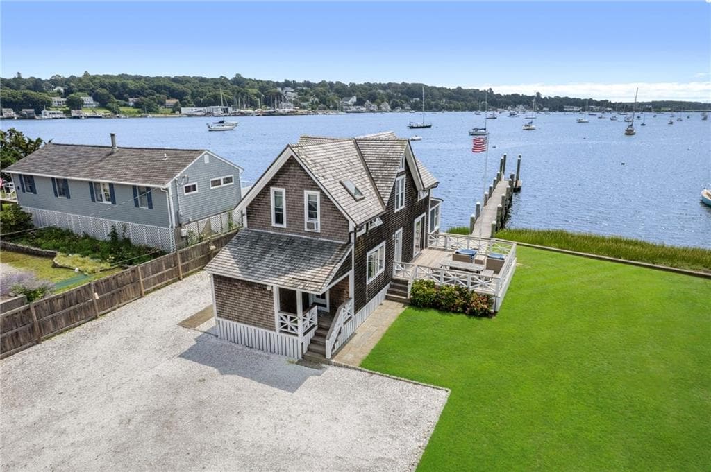 36 Riverside Avenue