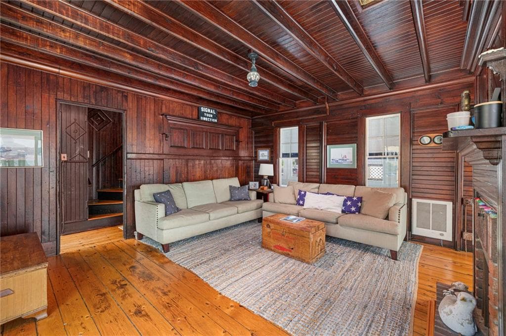 36 Riverside Avenue photo 8