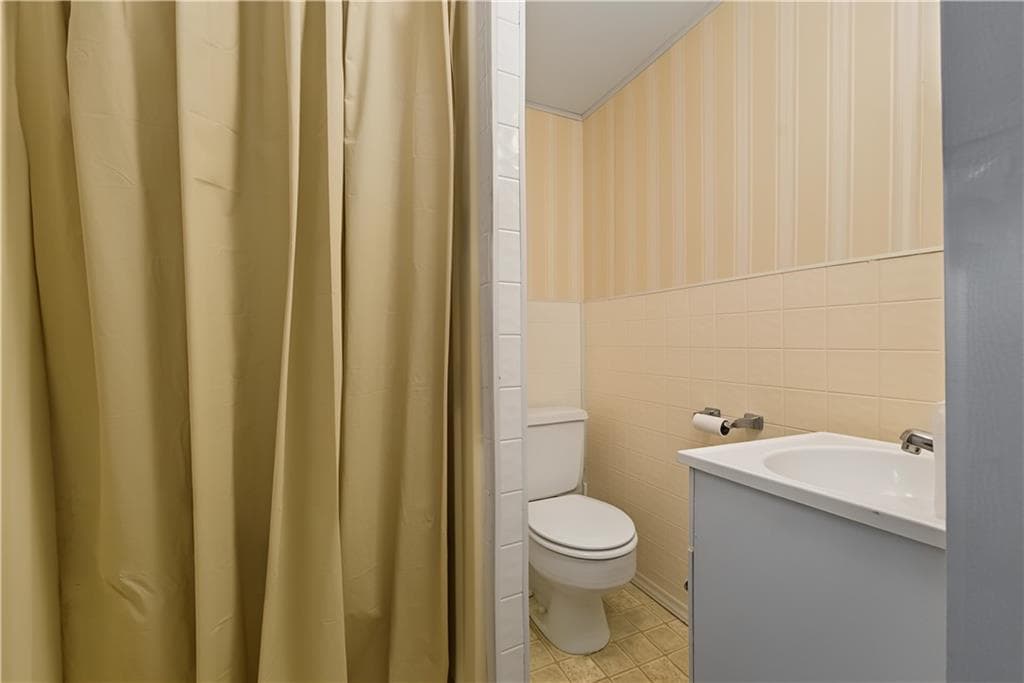 69 Thomas Street photo 22