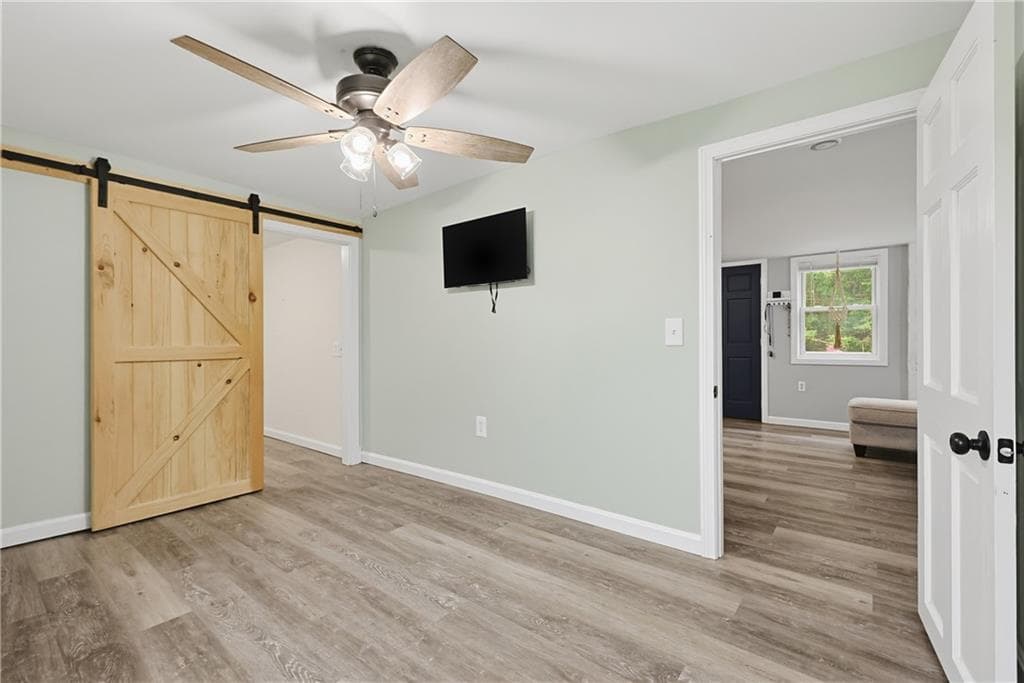 Single Family Residence at 12 Mill Road, Richmond, photo 16 of 25