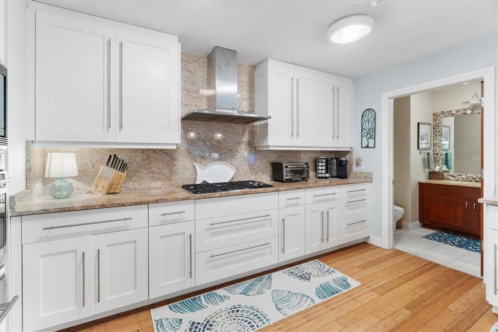 345 Thames Street UNIT 205N photo 8
