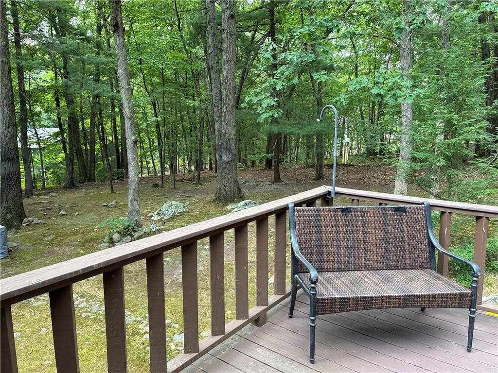 20 Pheasant Run UNIT C photo 18
