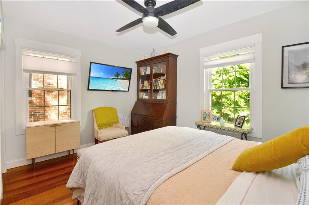 Condominium at 7 Bay View Avenue UNIT B, Bristol, photo 23 of 30