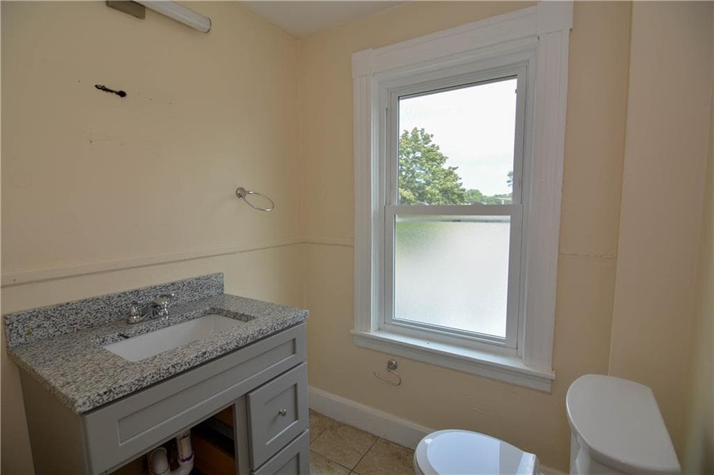 339 Pawtuxet Avenue photo 33