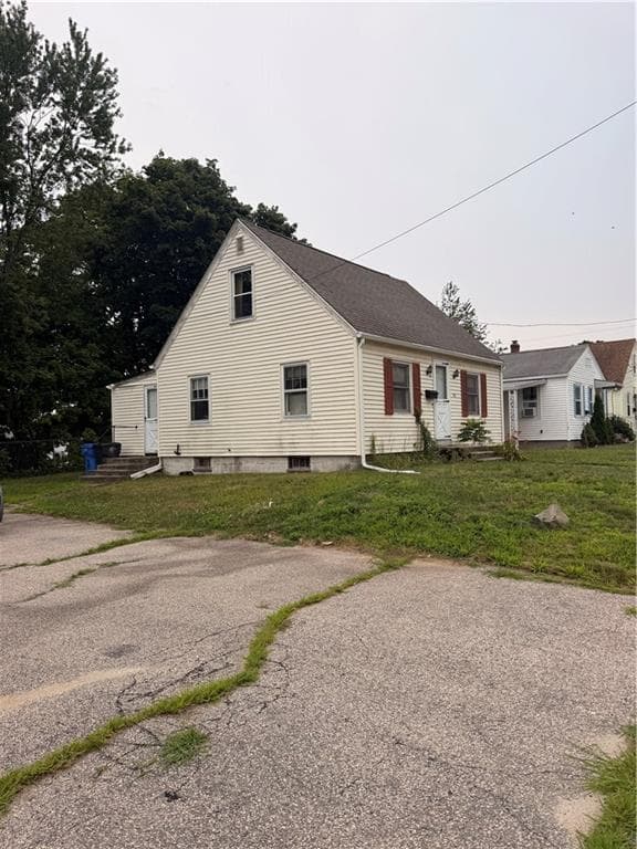 Single Family Residence at 56 Caporal Street, Cranston, photo 3 of 16
