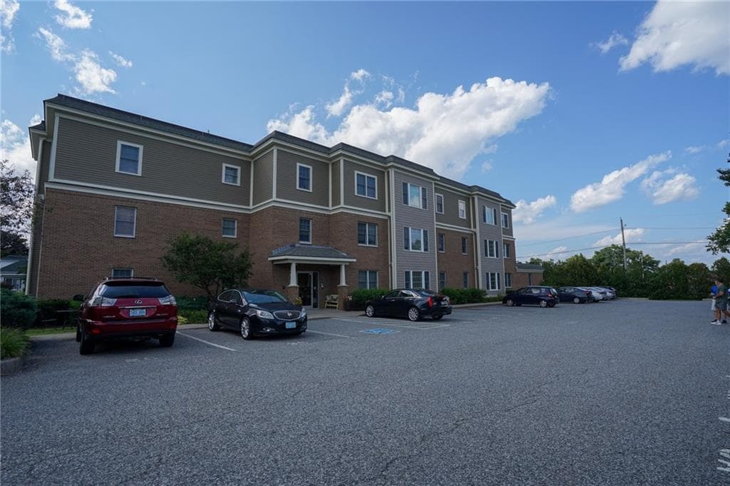 600 N Broadway UNIT 2C photo 20
