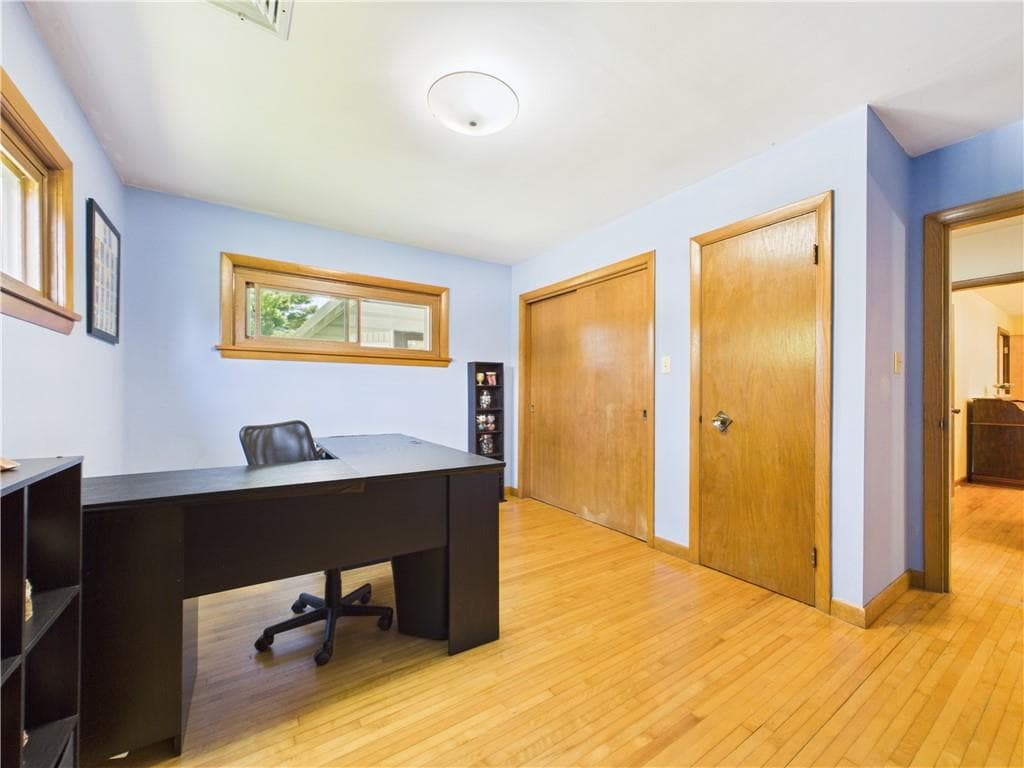29 Vandall Street photo 30