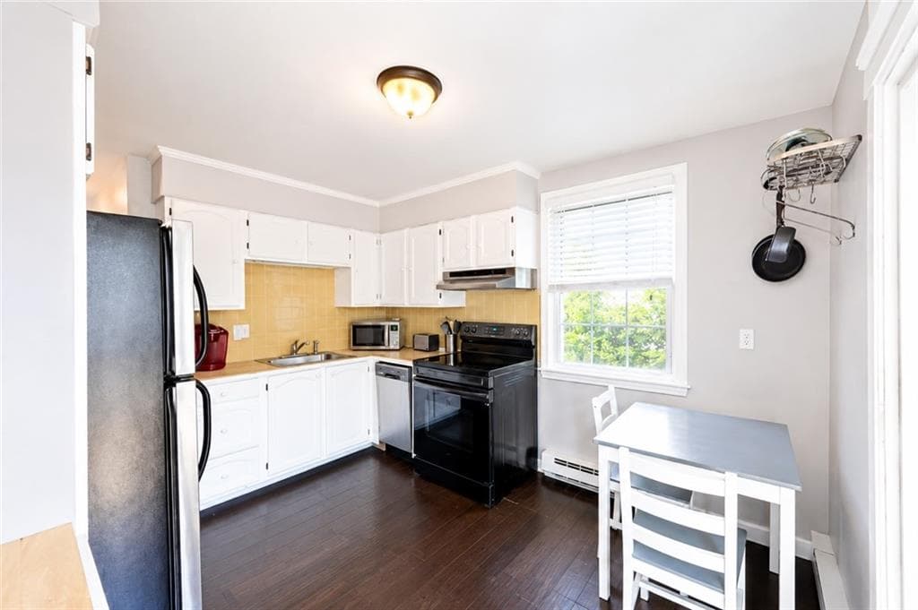 45 Hammond Street UNIT 3 photo 8