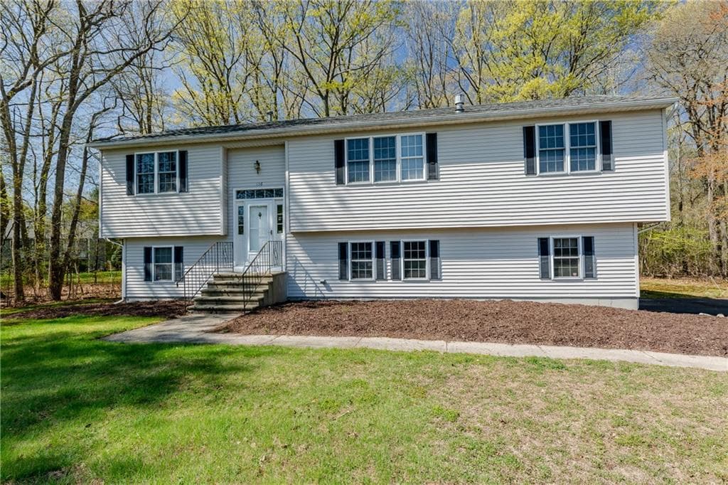 136 Hope Hill Terrace photo 3