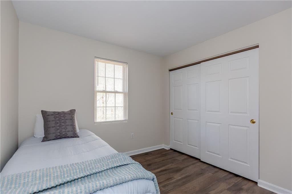 136 Hope Hill Terrace photo 32