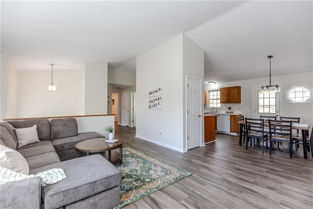 136 Hope Hill Terrace photo 8