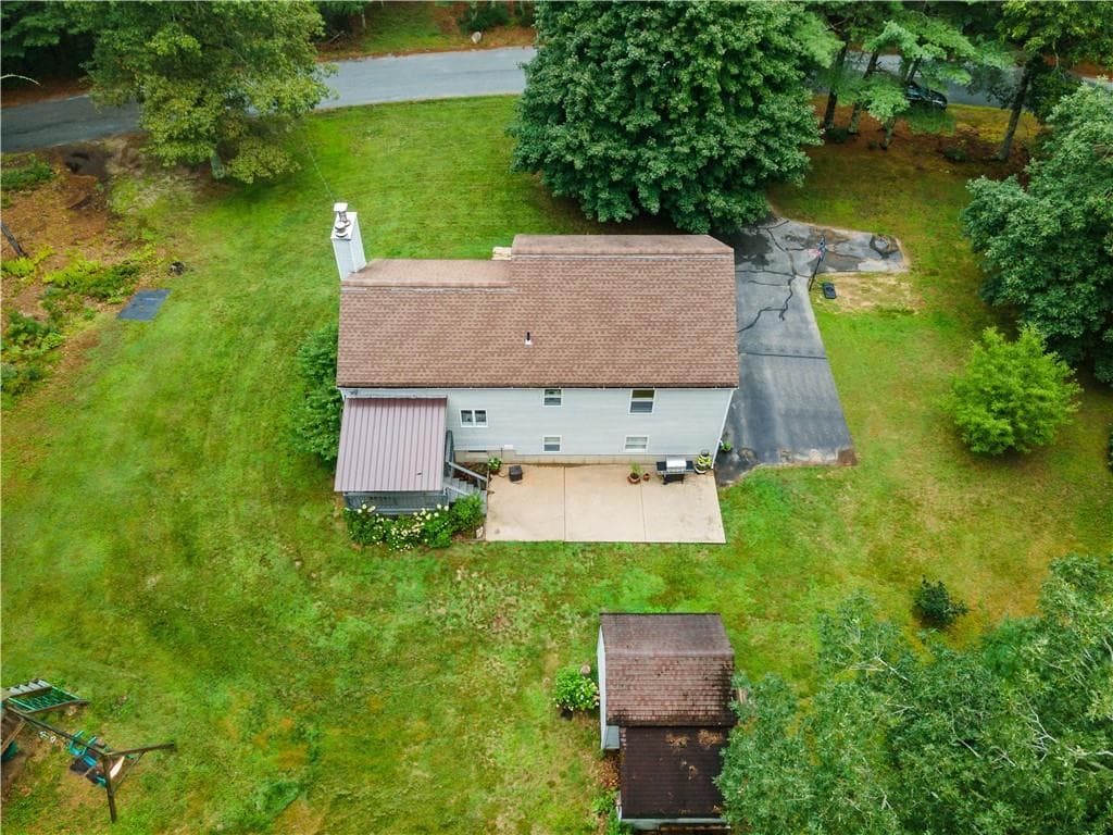 Single Family Residence at 41 Timber Ridge Road, Charlestown, photo 38 of 45