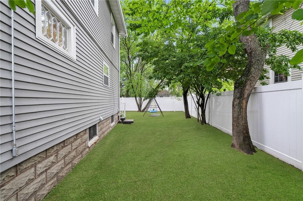 1059 Narragansett Boulevard photo 32