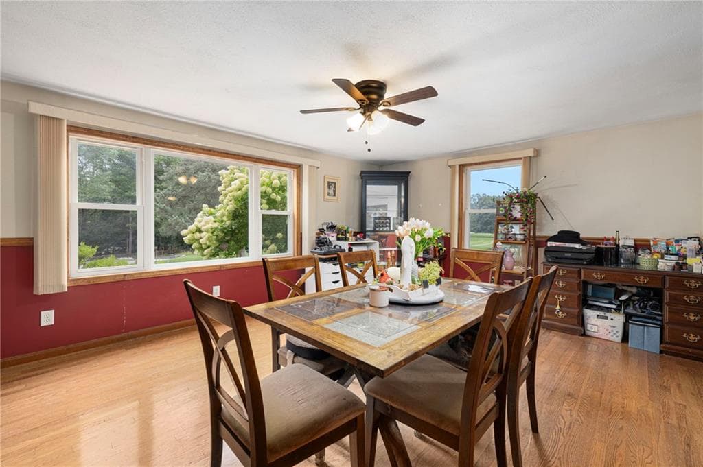 Single Family Residence at 111 Olney Arnold Road, Cranston, photo 21 of 49