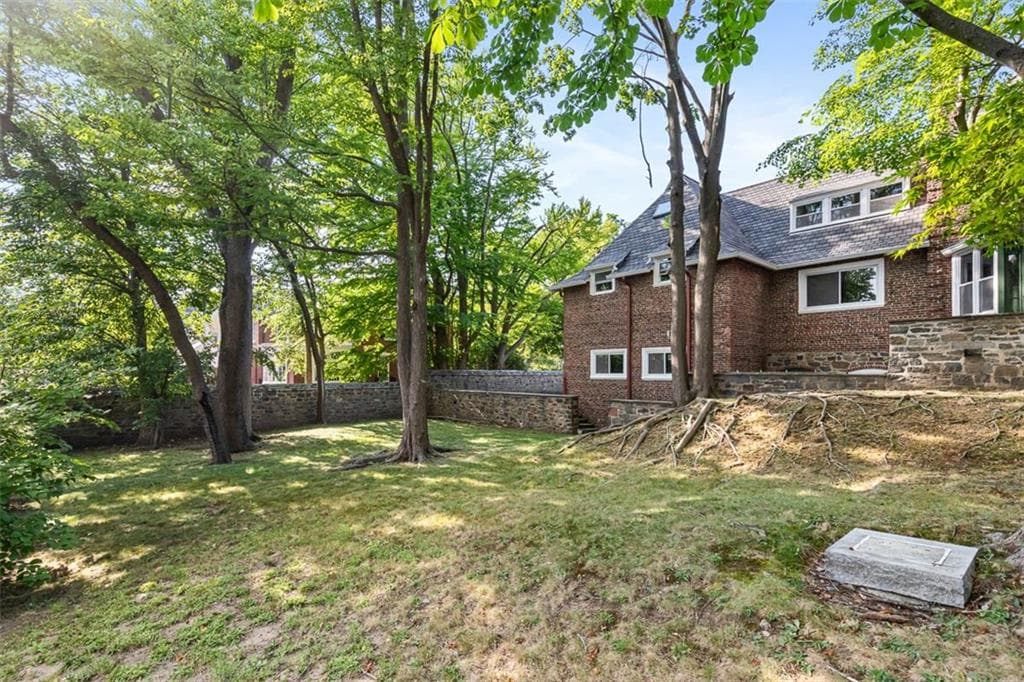 195 George Street photo 46