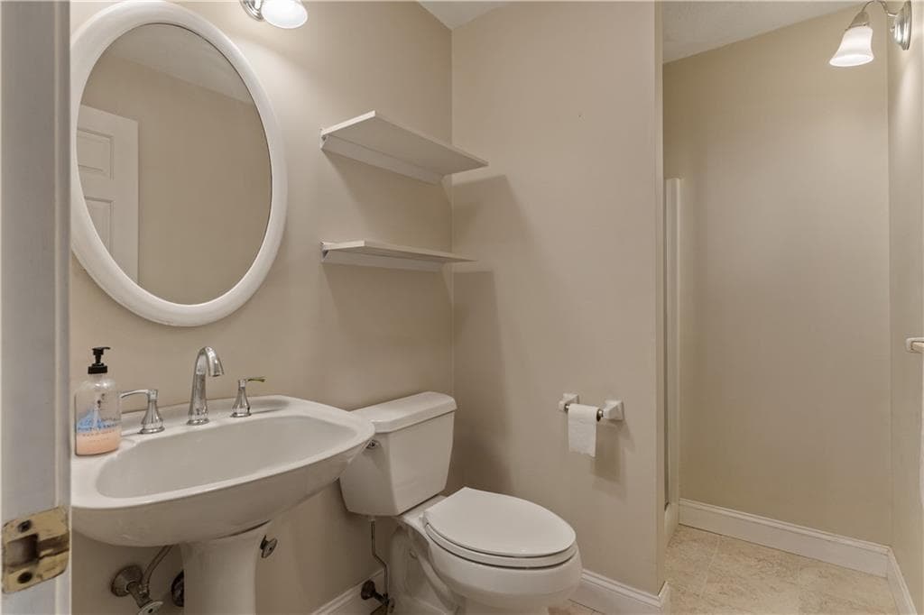 89 Scenic Drive UNIT 89 photo 24