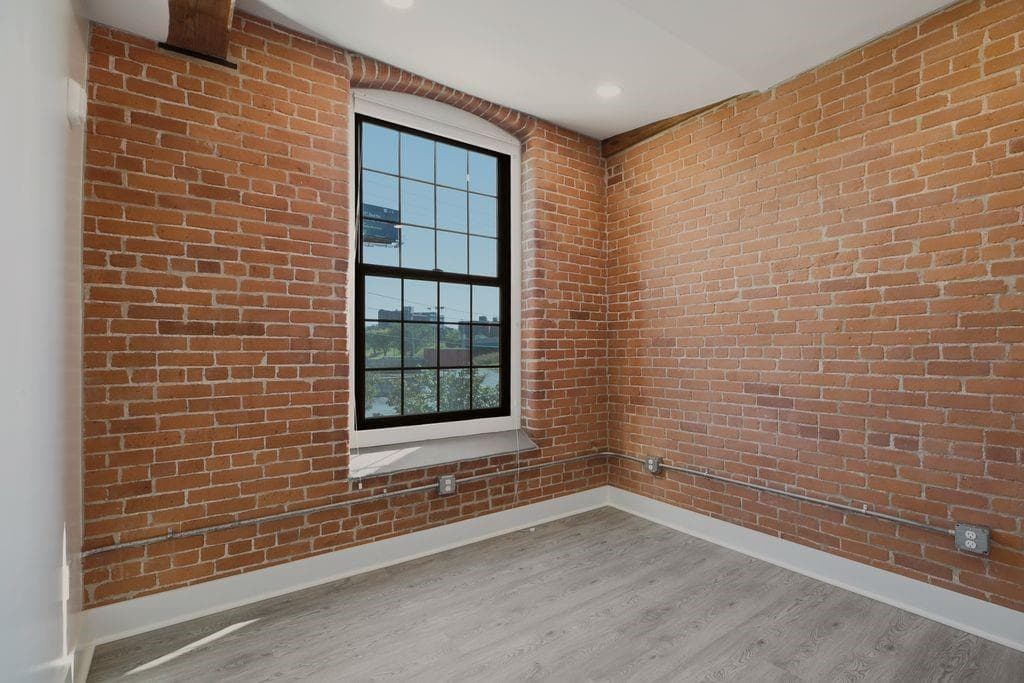 Condominium at 50 Ashburton Street UNIT 12, Providence, photo 10 of 16