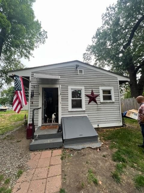 297 299 Harrington Avenue photo 2