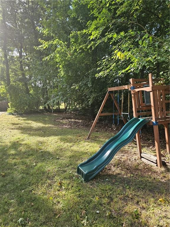 Multi Family at 297 299 Harrington Avenue, Warwick, photo 3 of 5