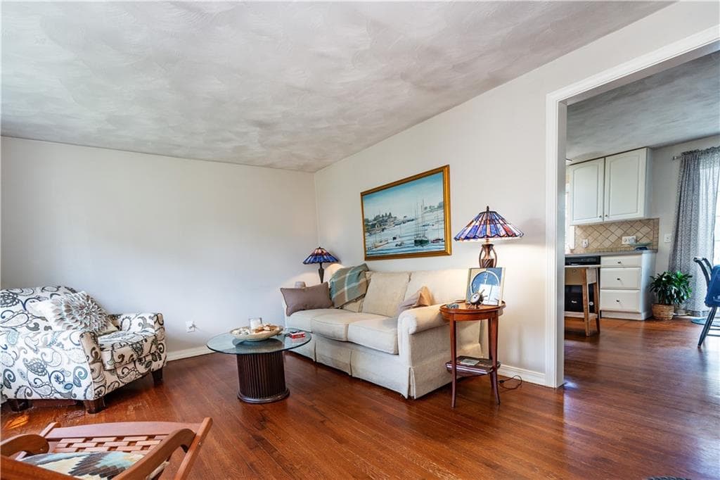 43 Topaz Drive photo 8