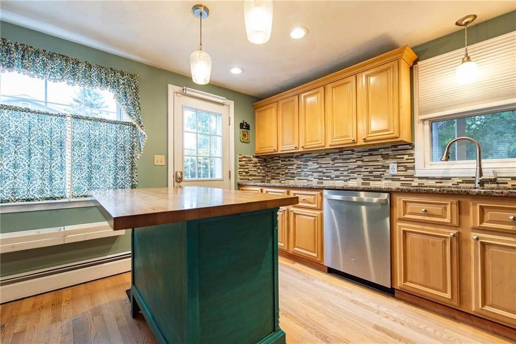 18 Woodcrest Drive photo 11