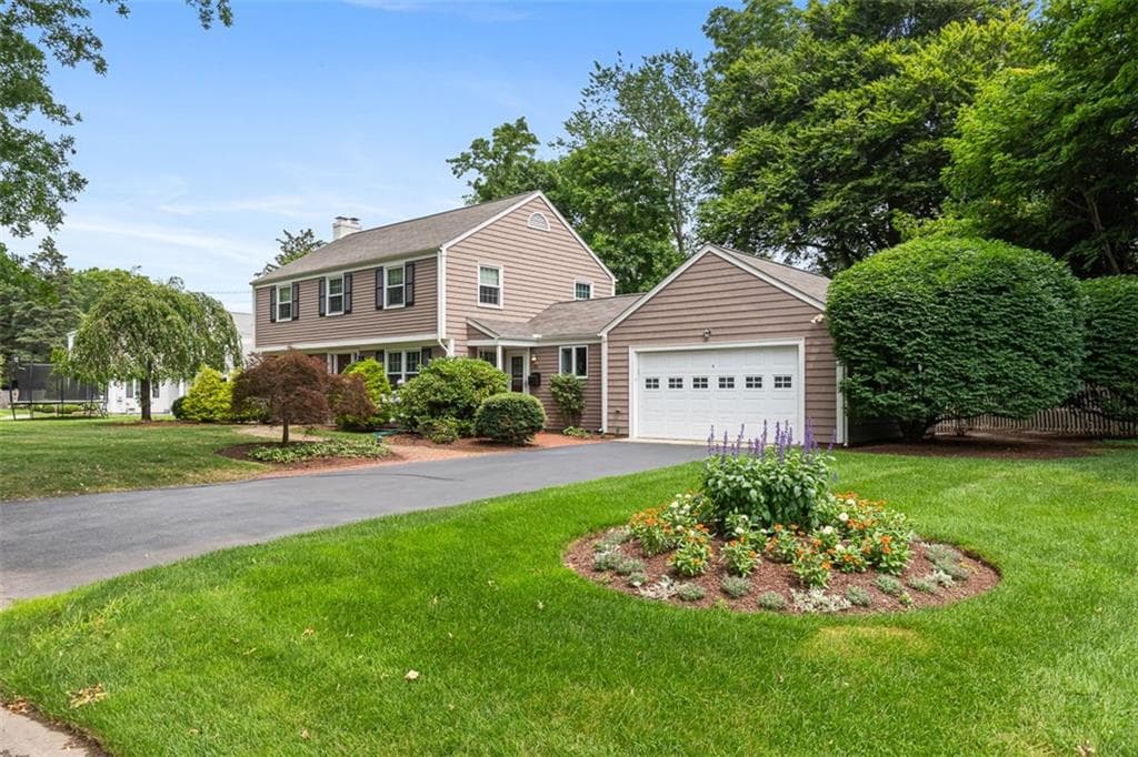 45 Hawthorne Avenue photo 35