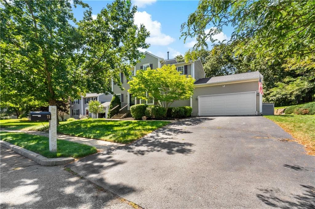71 Remington Farm Drive photo 4