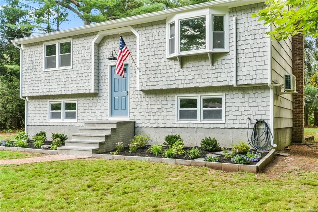58 Sand Turn Road