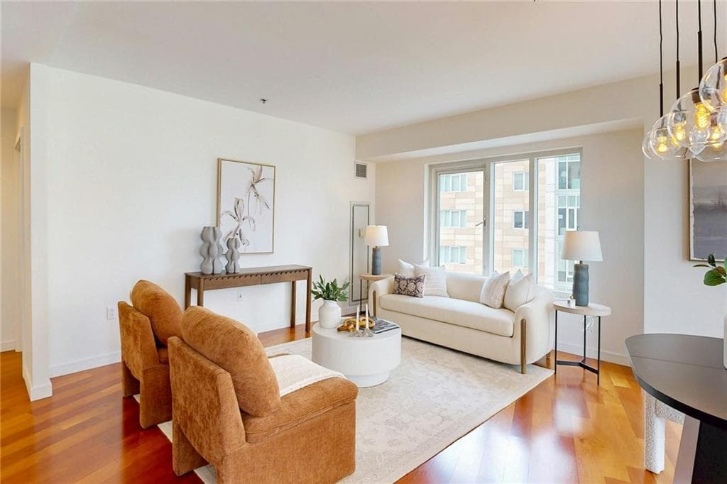100 Exchange Street UNIT 1006 photo 5