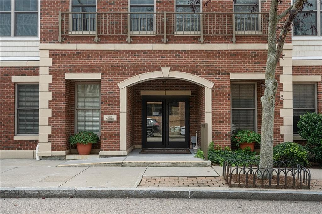 1 Wayland Avenue UNIT 201N