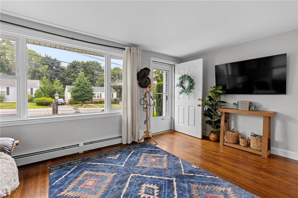 198 Holland Street photo 7