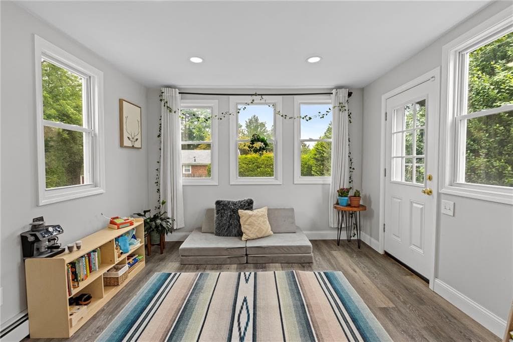 198 Holland Street photo 20