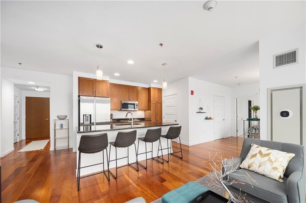 200 Exchange Street UNIT 1512 photo 3