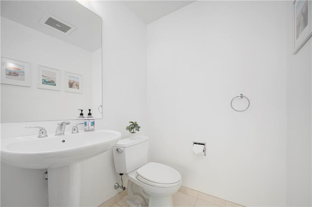 200 Exchange Street UNIT 1512 photo 10