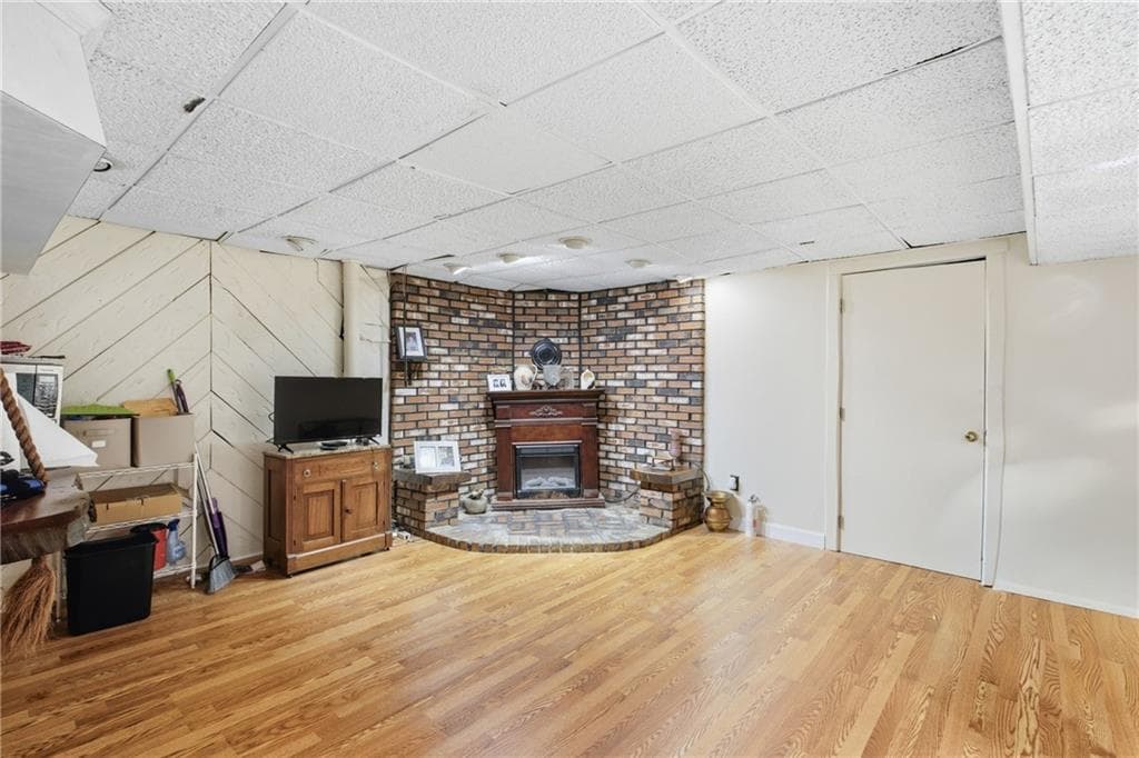 201 Randolph Avenue photo 16