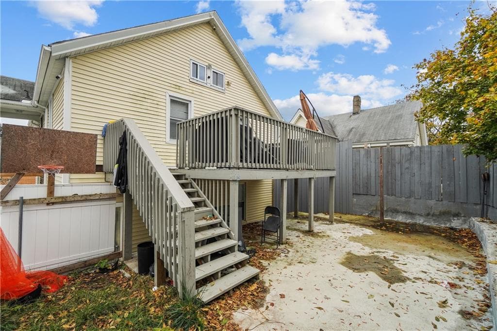 329 Plainfield Street photo 30