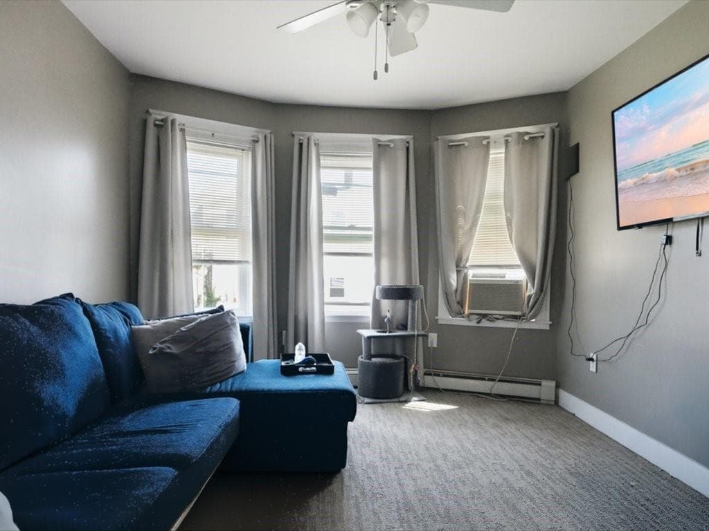 221 Warren Avenue photo 6