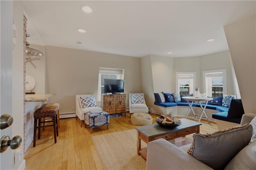 109 Church Street UNIT 5 photo 3