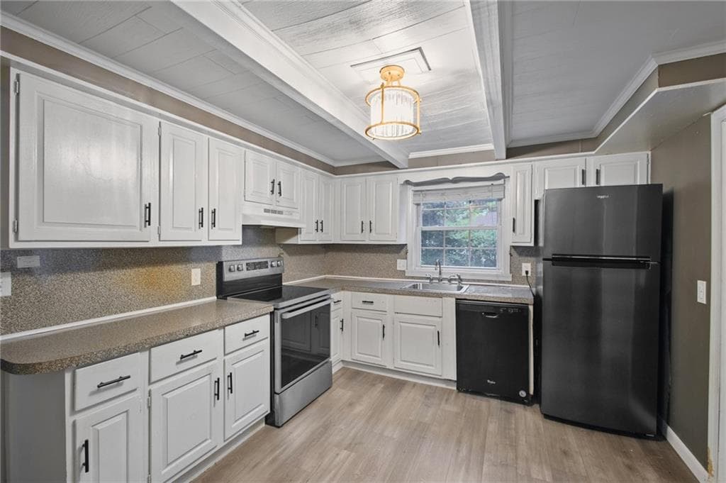 24 Fairbanks Avenue photo 10