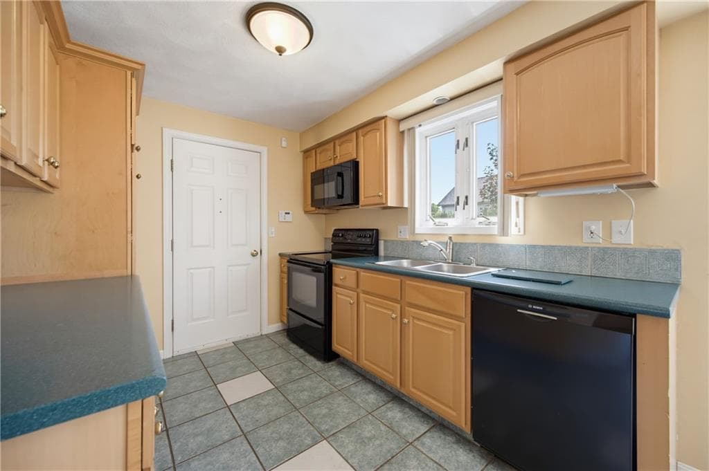 30 Gianna Drive photo 14