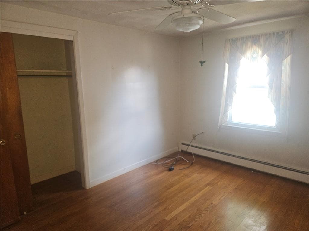 223 Wallace Street photo 8