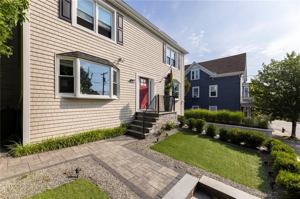 Single Family Residence at 336 Williams Street, Providence, photo 4 of 50