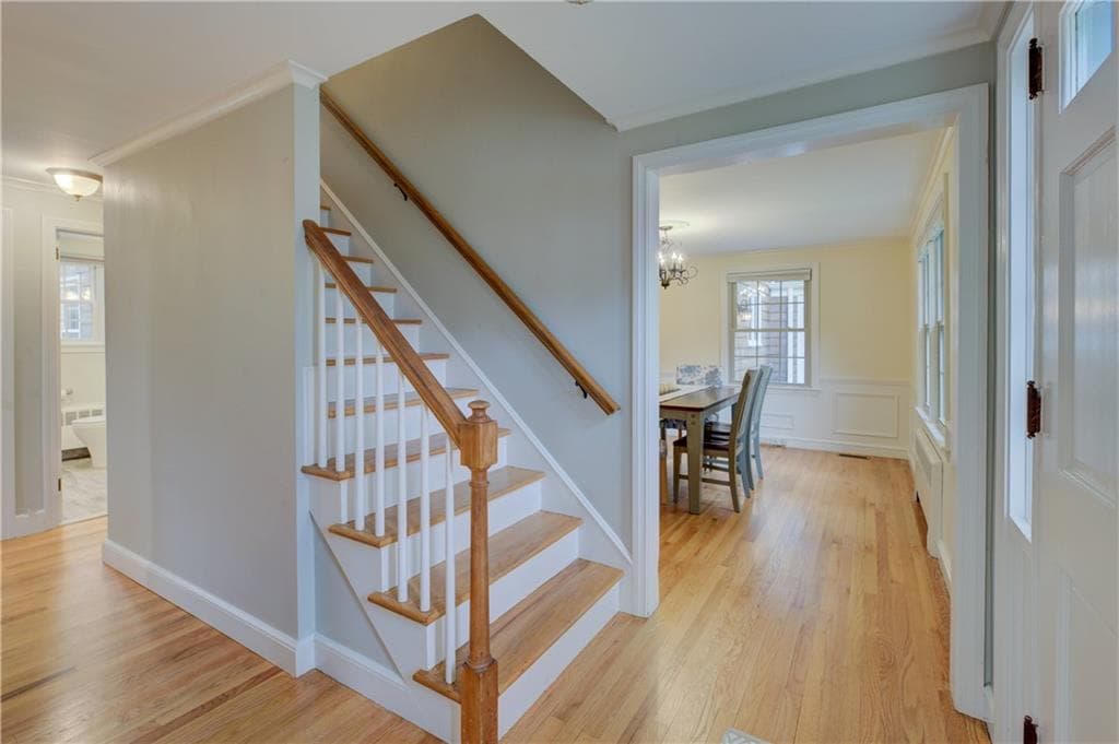 8 Lee Road photo 20